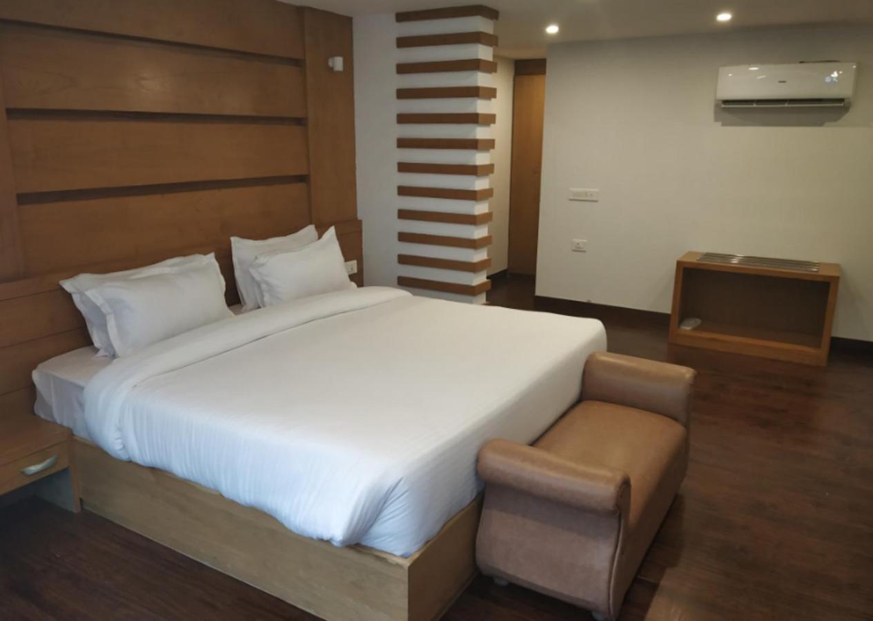 Yashshree Mussoorie Mall Road Екстер'єр фото