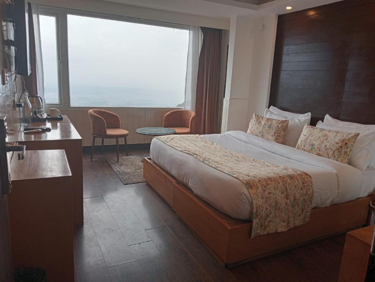 Yashshree Mussoorie Mall Road Екстер'єр фото