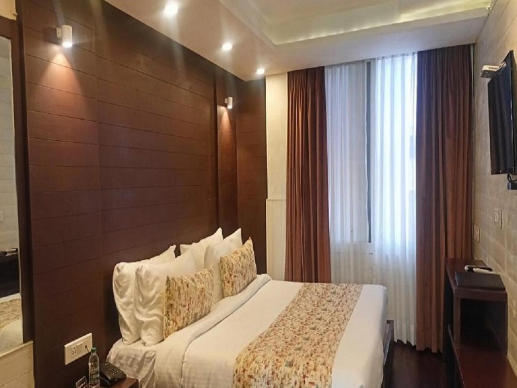 Yashshree Mussoorie Mall Road Екстер'єр фото