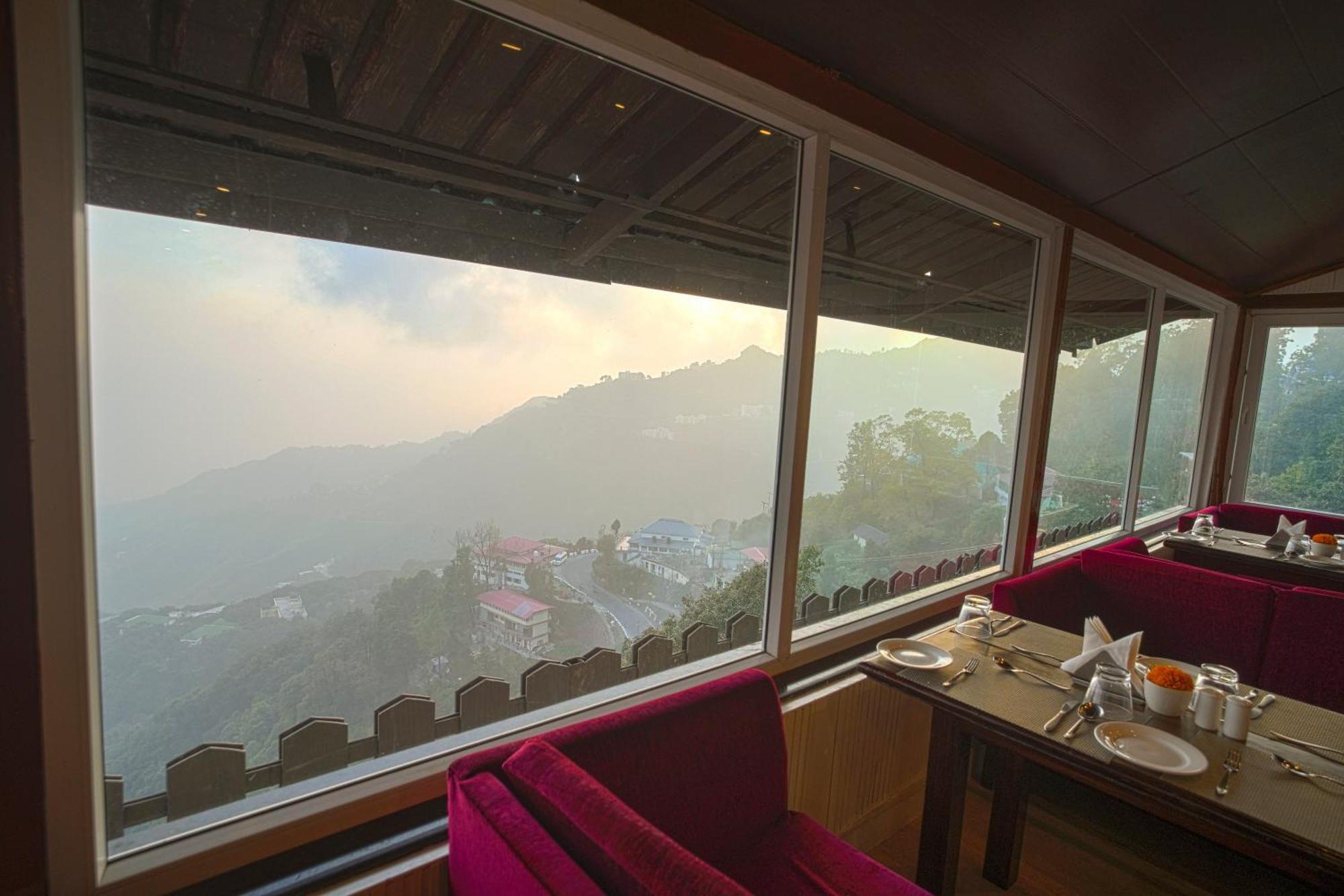 Yashshree Mussoorie Mall Road Екстер'єр фото